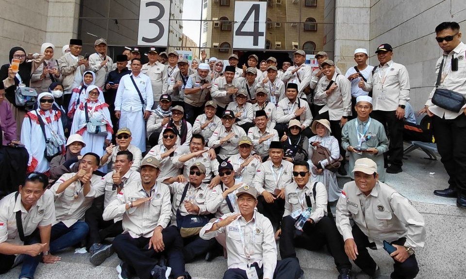 Wamenhaj mengecek kelaikan akomodasi jemaah di Sektor 10 Makkah
