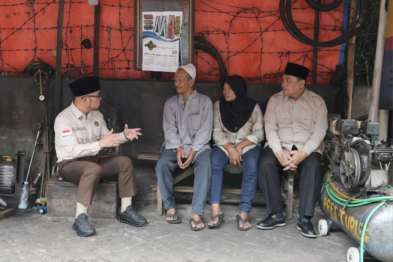 Pak Haji Sulaji, Tukang Tambal Ban yang Menabung 12 Tahun Demi Menjadi Tamu Allah