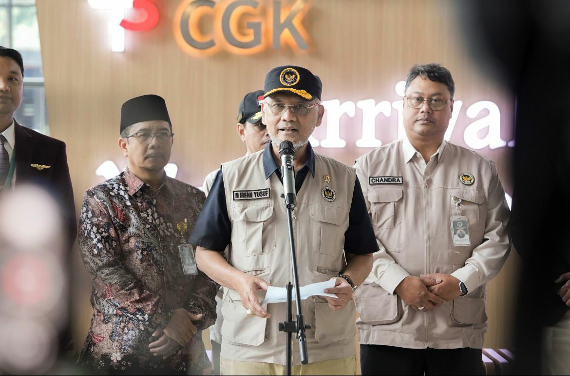 Sambut Kepulangan PPIH Daker Makkah, Menhaj Apresiasi Dedikasi Petugas dan Tegaskan Penguatan Kualitas Layanan