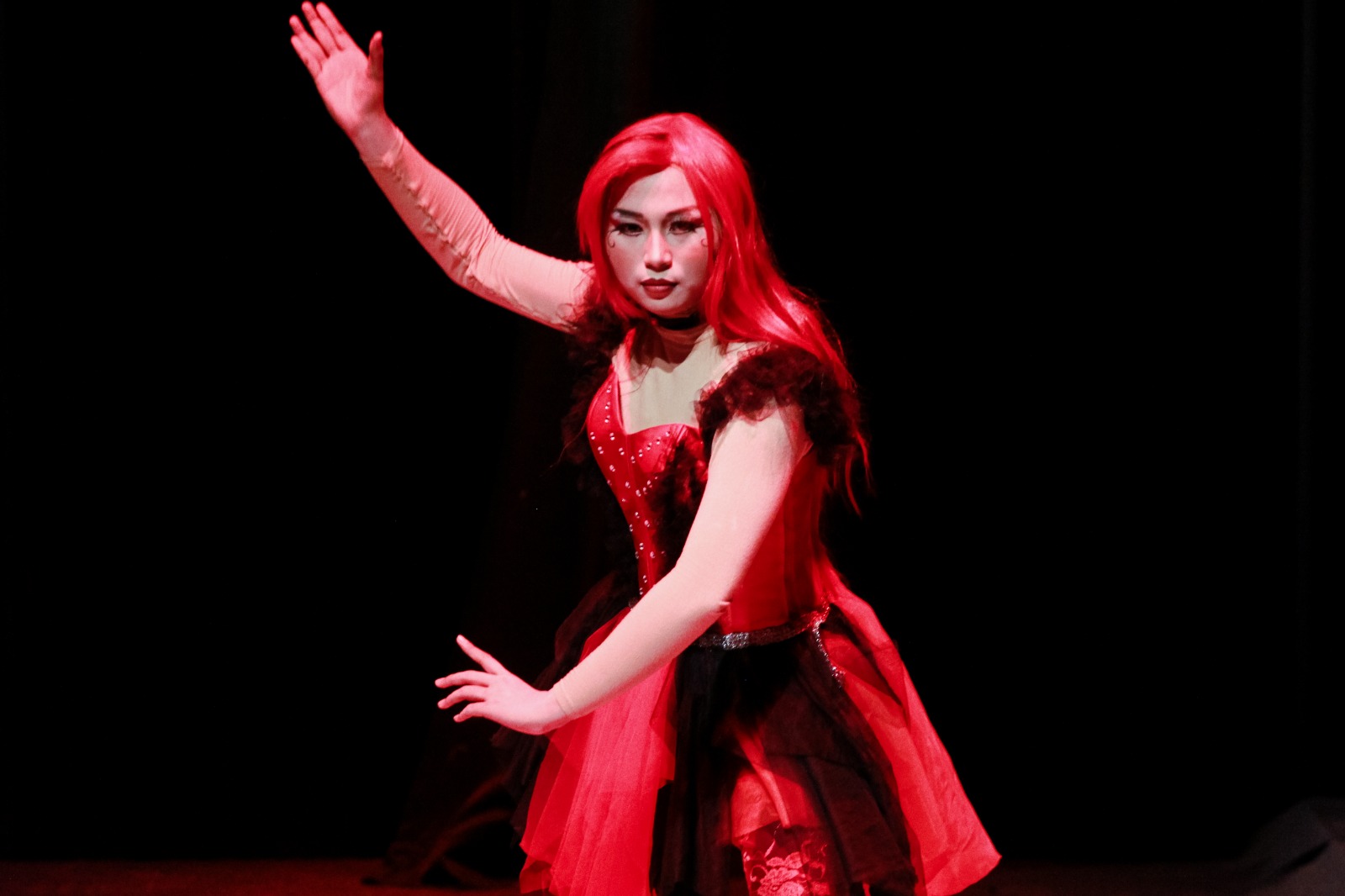 Penyihir Merah